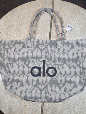 ALO Yoga Gray Tote Bag